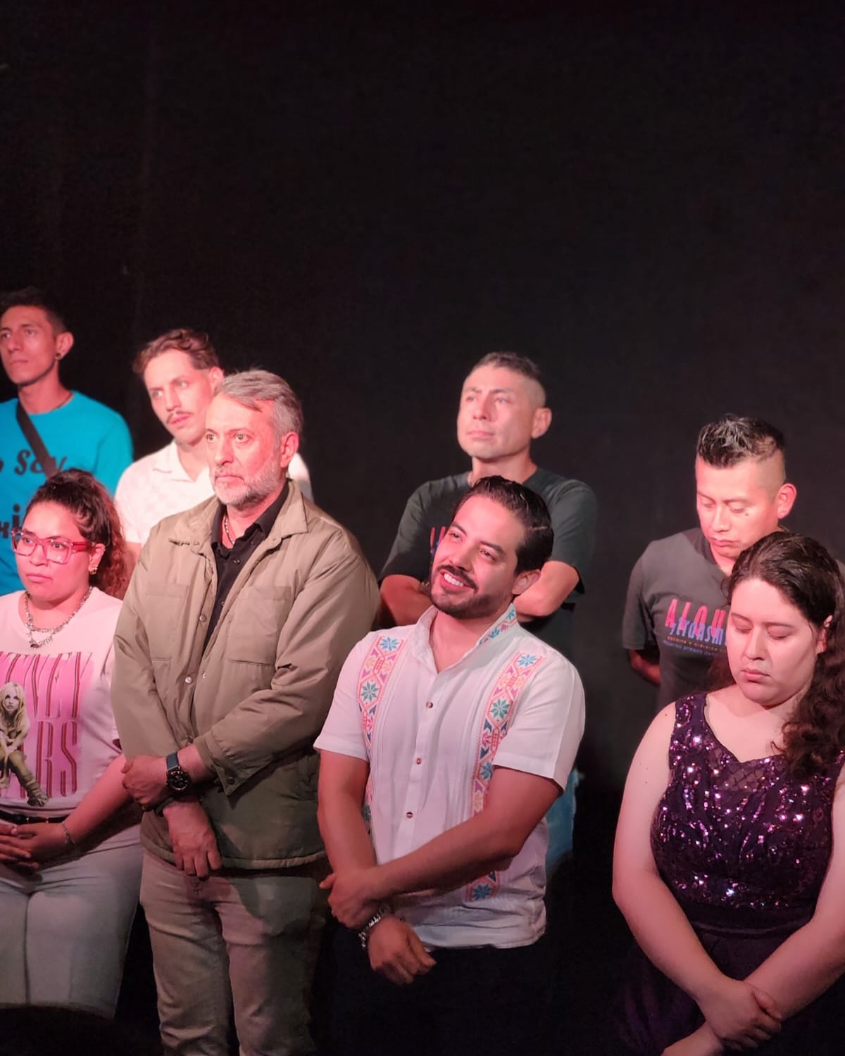 Siempre es un gusto coincidir con la @teatroliberador @vozdelibertad bajo la dirección de @arturomorell_ 
Todas estas almas son luz. Sanamos en comunidad y construimos una mejor sociedad en equipo. 
¡𝖁𝖆𝖞𝖆𝖓 𝖆 𝖛𝖊𝖗 𝕬𝖑𝖖𝖚𝖎𝖒𝖎𝖆 𝖞 𝕿𝖗𝖆𝖓𝖘𝖒𝖚𝖙𝖆𝖈𝖎ó𝖓!
Síganlos en sus redes.
.
.
.
#Teatro #derecho #DDHH #reinserciónsocial #derechoalafelicidad