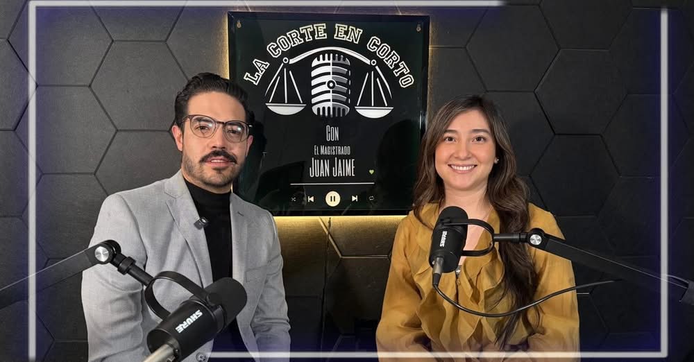 La Corte en Corto | Programa semanal
Esta semana presentamos un recorrido por la actualidad judicial con un formato claro y directo.
Radar judicial
Un resumen ágil de las resoluciones que marcaron la semana en el Poder Judicial.
Corte en foco
La sesión itinerante de la Suprema Corte de Justicia de la Nación desde Tenejapa, Chiapas. Explicamos qué significa que la Corte sesione fuera de su sede habitual y cuáles fueron los asuntos relevantes discutidos.
Diario de un tribunal
¿Cómo se identifica una tesis en el Semanario Judicial?
En este bloque explicamos, de manera clara y práctica, cómo leer y ubicar los criterios que orientan las decisiones judiciales en el país.
Actualidad · Justicia · Innovación
Un espacio pensado para acercar el funcionamiento del sistema de justicia a la ciudadanía, con información comprensible y actualizada.
Gracias por acompañar esta nueva etapa de La Corte en Corto.
Te invito a ver el programa completo y compartirlo.
#LaCorteEnCorto #SCJN #ActualidadJudicial #SesiónItinerante #Justicia #SemanarioJudicial